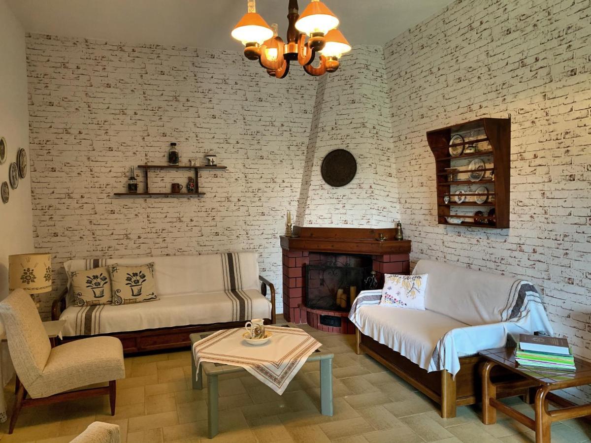 Вилла Ivonnis Garden Mesimvria  Экстерьер фото