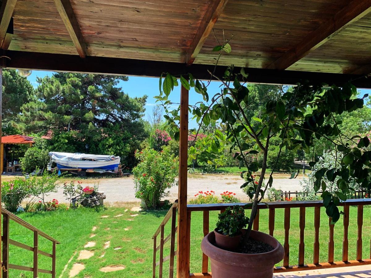 Вилла Ivonnis Garden Mesimvria  Экстерьер фото