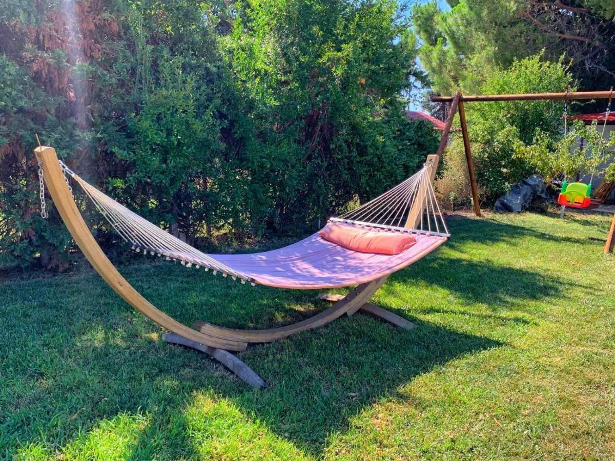 Вилла Ivonnis Garden Mesimvria  Экстерьер фото